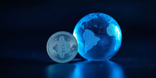 Cryptomonnaies illustrées comme composantes des marchés financiers à l'échelle mondiale
