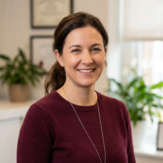 Laura Bennett, responsable des Normes de Plateforme chez Chêne Rendança, photo de profil